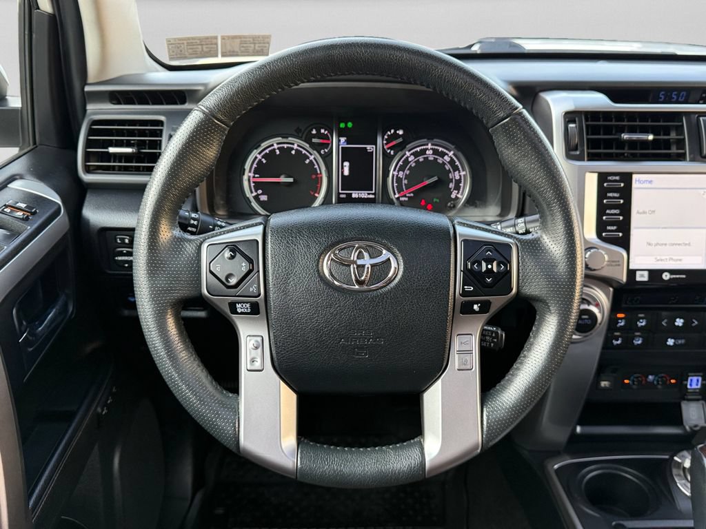 Used 2021 Toyota 4Runner Limited AWD/4WD image 12