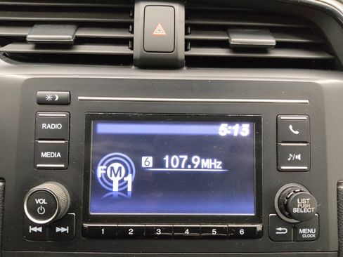 Used 2020 Honda Civic LX image 25