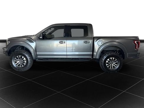 Used 2018 Ford F150 Raptor w/ Equipment Group 802A Luxury AWD/4WD image 2