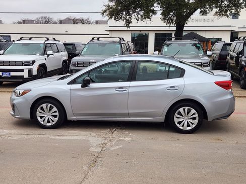 Used 2018 Subaru Impreza 2.0i image 4