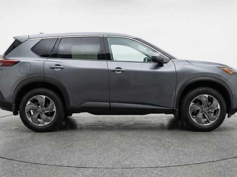Used 2025 Nissan Rogue SV AWD/4WD image 11