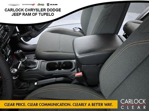 Used 2025 Jeep Wrangler Sport image 18