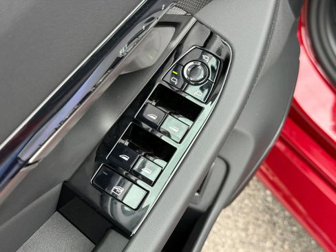 New 2027 BMW M5 Touring AWD/4WD image 17