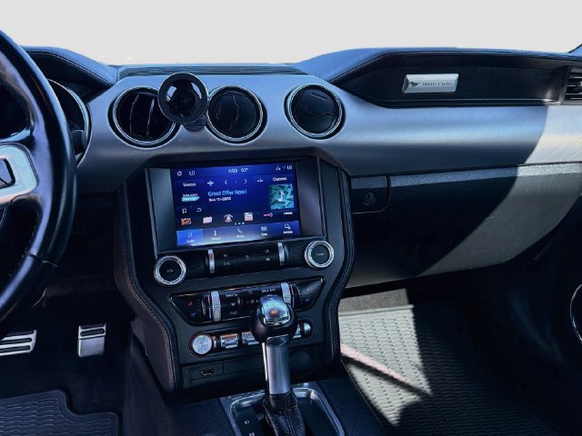 Certified 2021 Ford Mustang Premium RWD image 19