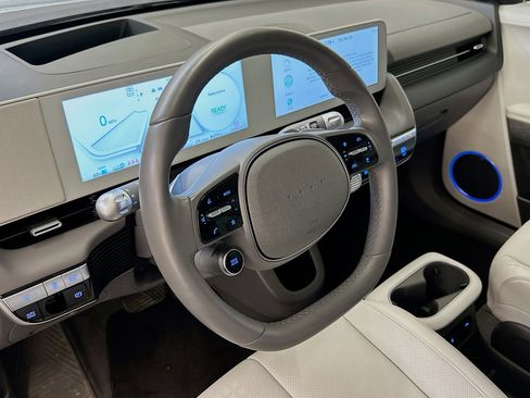 Used 2024 Hyundai Ioniq 5 Limited AWD/4WD image 18
