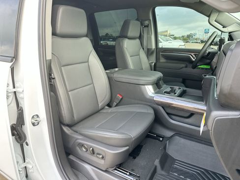 New 2026 Chevrolet Silverado 2500 LTZ w/ LTZ Plus Package AWD/4WD image 26