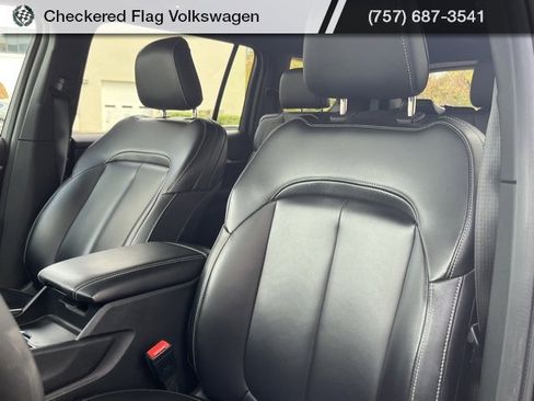 Used 2024 Jeep Grand Cherokee L Limited w/ Trailer Tow Package image 19