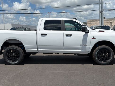 New 2026 RAM 2500 Lone Star AWD/4WD image 4