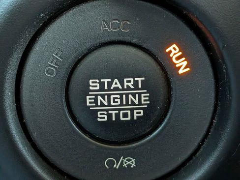 Used 2021 Jeep Gladiator Mojave image 27