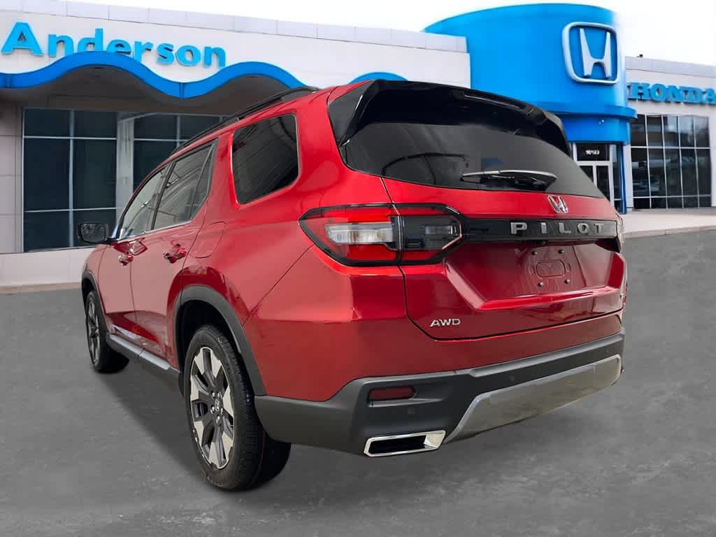 New 2026 Honda Pilot Touring image 3