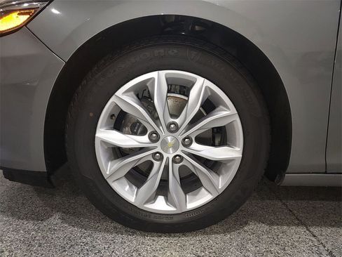 Used 2023 Chevrolet Malibu LT image 16