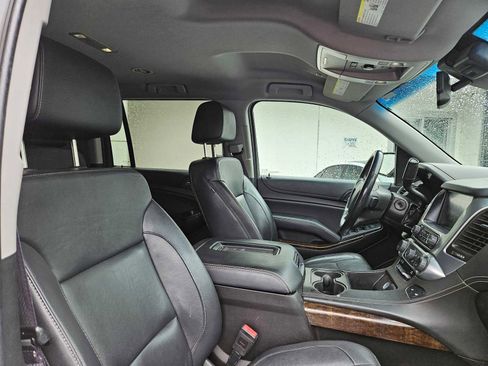 Used 2017 Chevrolet Suburban LT AWD/4WD image 8