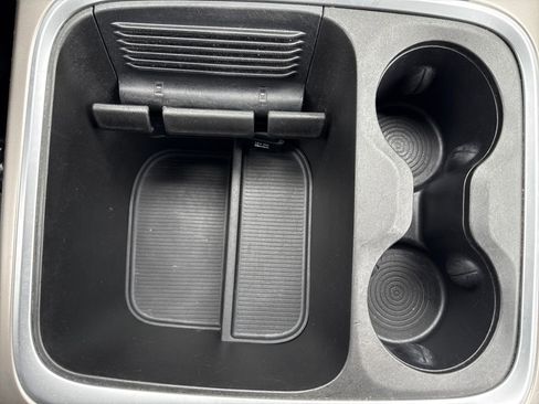 Used 2017 RAM 1500 Big Horn image 25