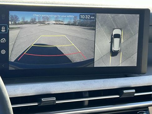 Used 2025 Hyundai Tucson Limited image 34