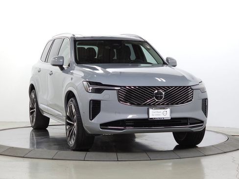 Certified 2026 Volvo XC90 B6 Plus AWD/4WD image 1