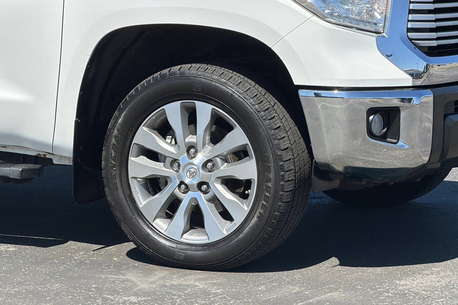Used 2015 Toyota Tundra Limited AWD/4WD image 37