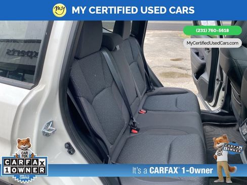 Used 2025 Subaru Forester Premium AWD/4WD image 21
