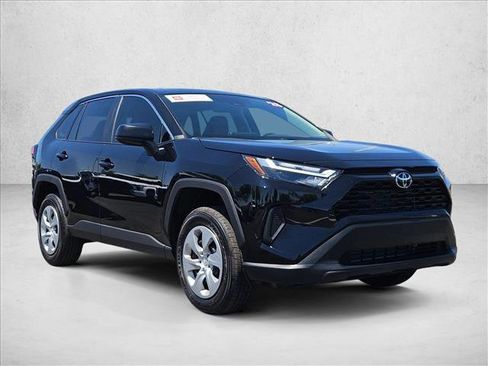 Used 2025 Toyota RAV4 LE FWD image 3
