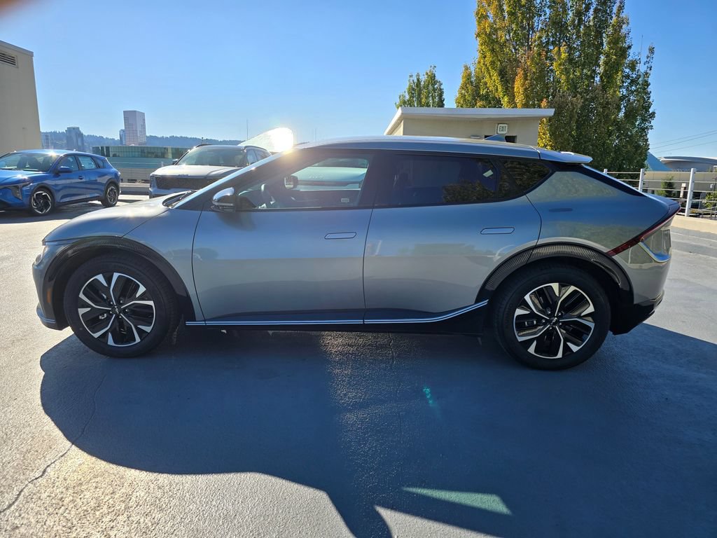 Certified 2024 Kia EV6 Wind AWD/4WD image 7