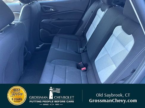New 2026 Chevrolet Trax LS w/ LS Convenience Package FWD image 16