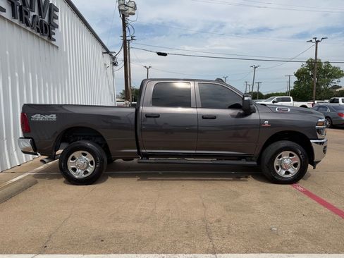 Used 2025 RAM 2500 Tradesman AWD/4WD image 8