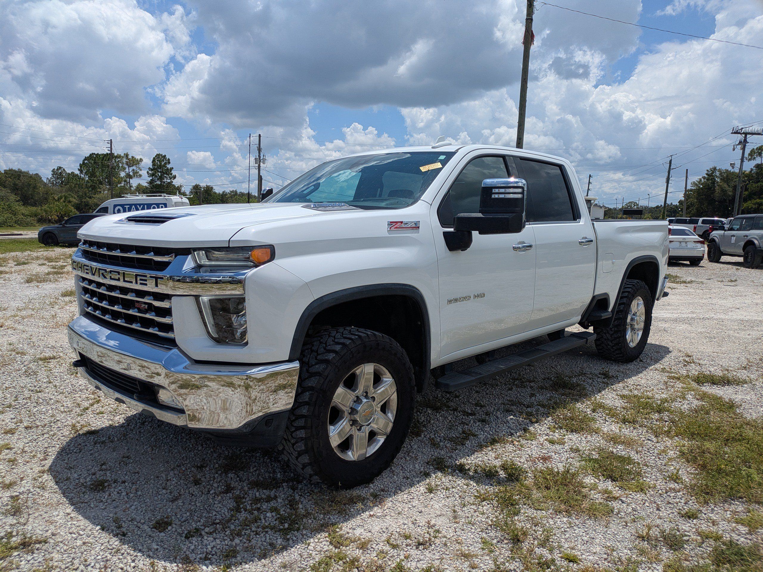 Used 2021 Chevrolet Silverado 2500 LTZ w/ LTZ Premium Package AWD/4WD image 8