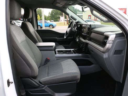 Used 2025 Ford F250 XLT w/ FX4 Off-Road Package AWD/4WD image 30