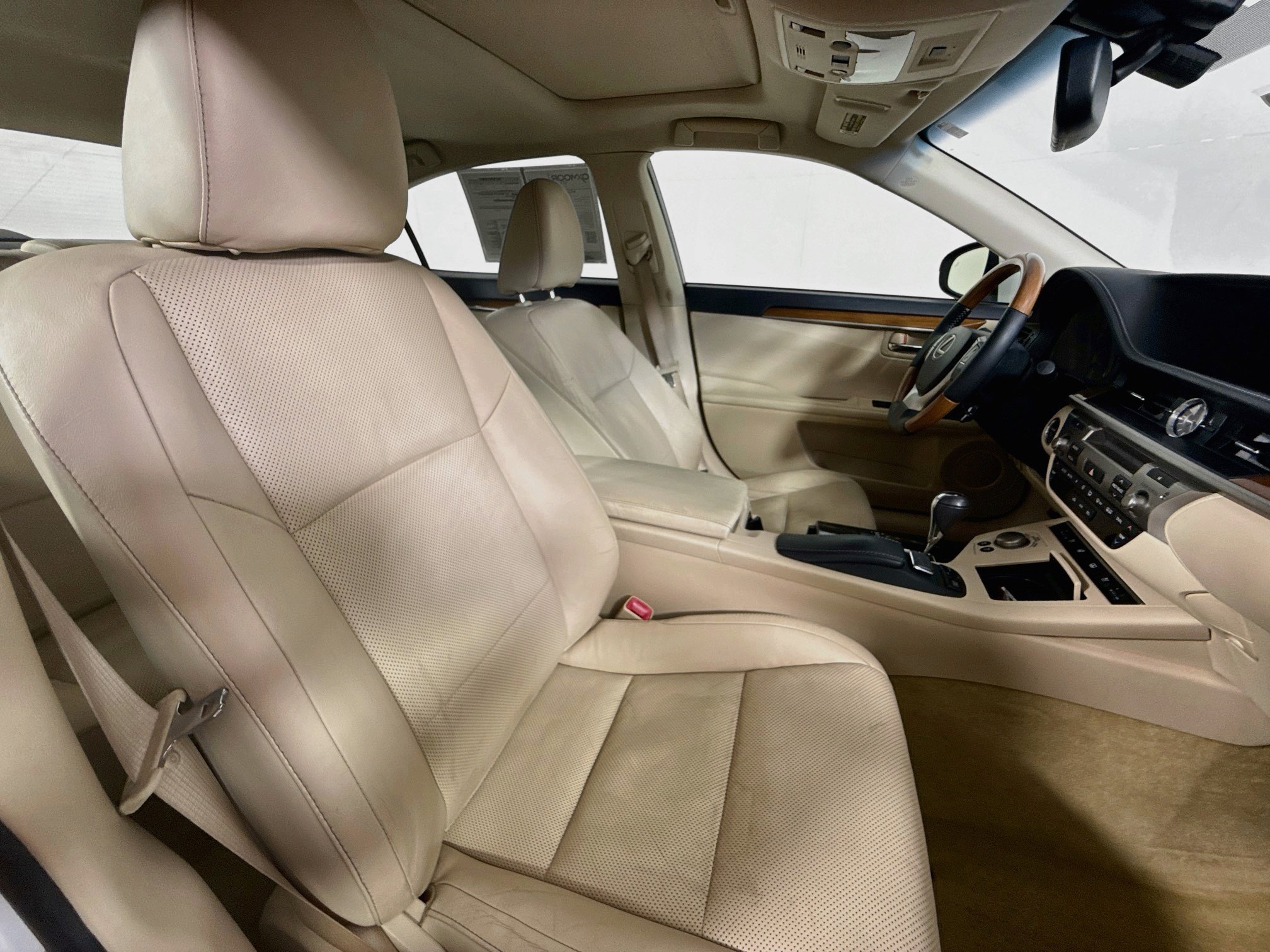 Used 2013 Lexus ES 300h w/ Luxury Pkg FWD image 25