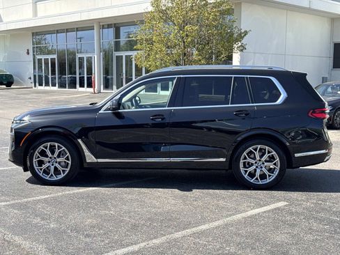 Used 2026 BMW X7 xDrive40i w/ Premium Package AWD/4WD image 8