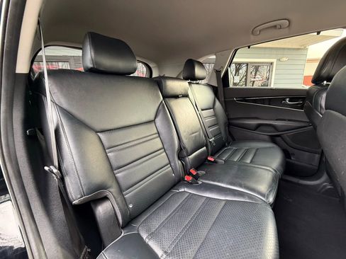 Used 2016 Kia Sorento EX w/ EX Premium Package image 27