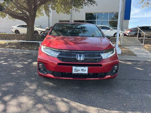 New 2026 Honda Odyssey Sport-L image 2