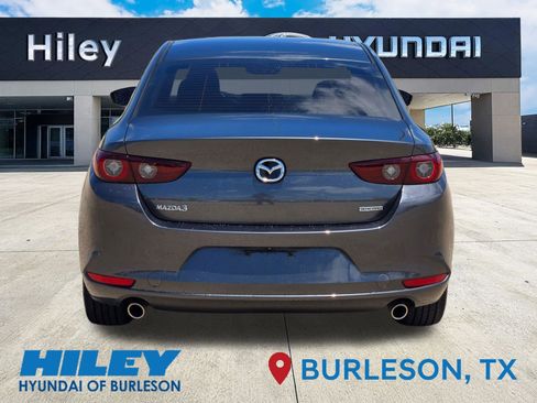Used 2023 MAZDA MAZDA3 s FWD image 5