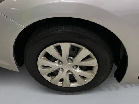 Used 2012 Honda Civic LX image 17