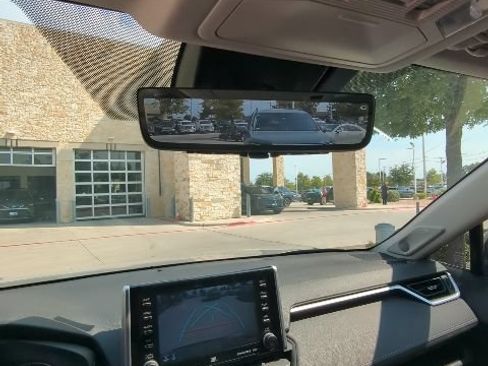 Used 2021 Toyota RAV4 XLE Premium AWD/4WD image 2