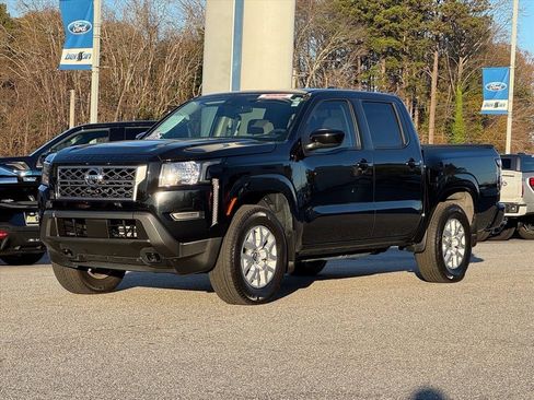 Certified 2022 Nissan Frontier SV w/ Technology Package image 7