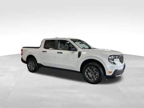 New 2025 Ford Maverick XLT w/ XLT Luxury Package AWD/4WD image 7