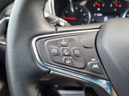 Used 2024 Chevrolet Equinox LT w/ LPO, Floor Liner Package FWD image 25