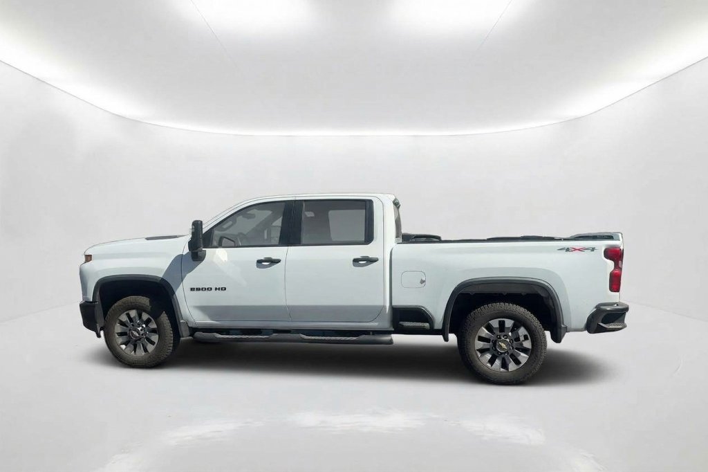 Used 2022 Chevrolet Silverado 2500 Custom w/ Gooseneck/5TH Wheel Package AWD/4WD image 9