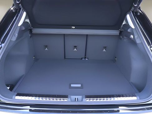 New 2026 Audi Q3 quattro 2.0T AWD/4WD image 15