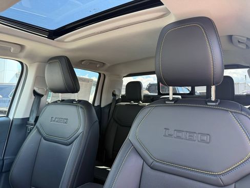New 2025 Ford Maverick Lobo AWD/4WD image 16