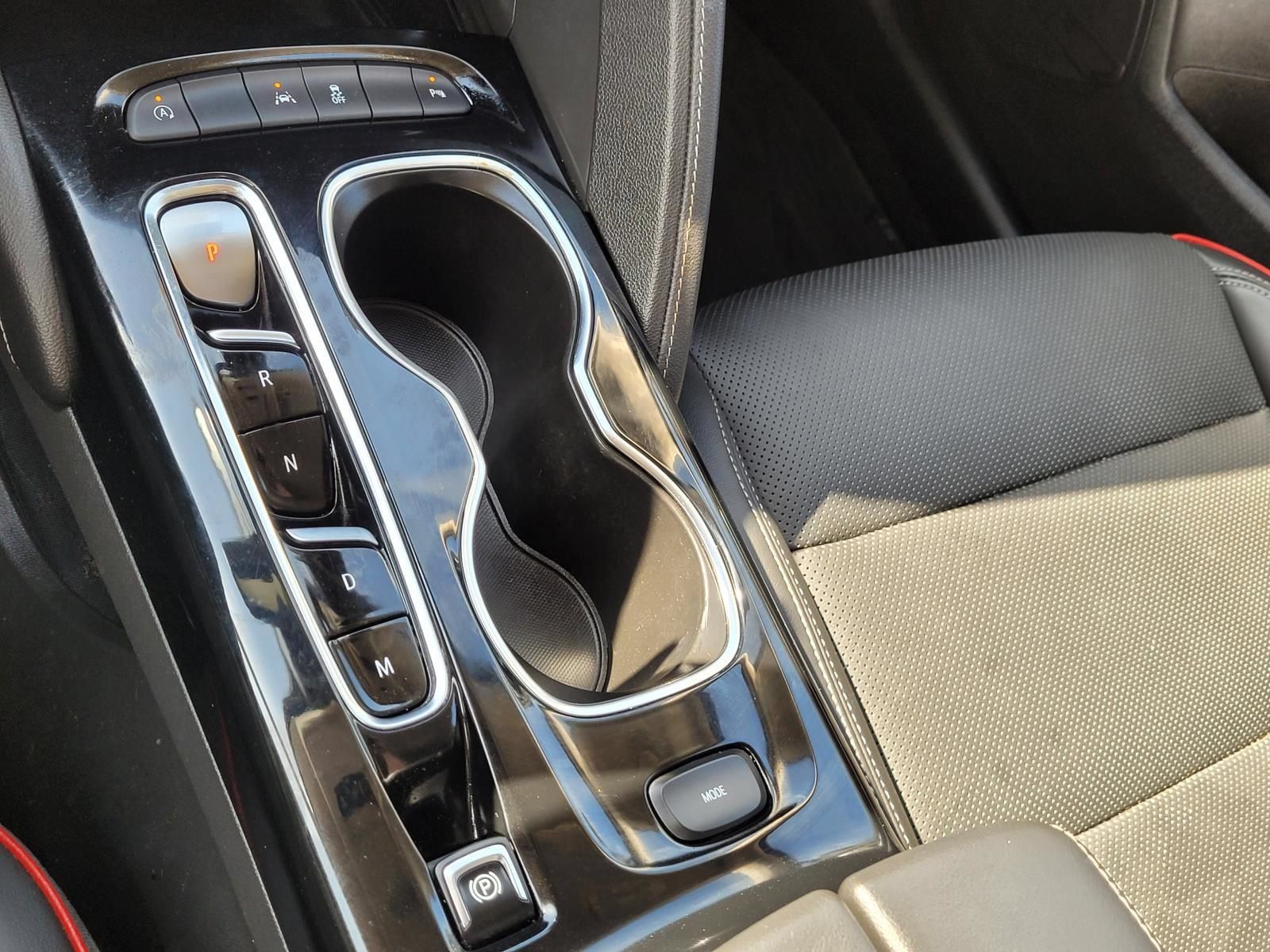 Used 2023 Buick Envision Essence w/ Sport Touring Package FWD image 28