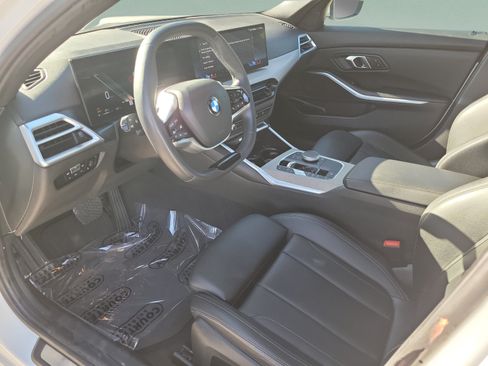 Used 2025 BMW 330i Sedan RWD image 16