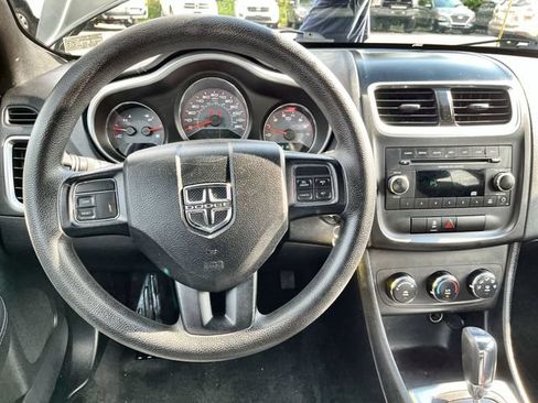 Used 2014 Dodge Avenger SE w/ Blacktop Package FWD image 13