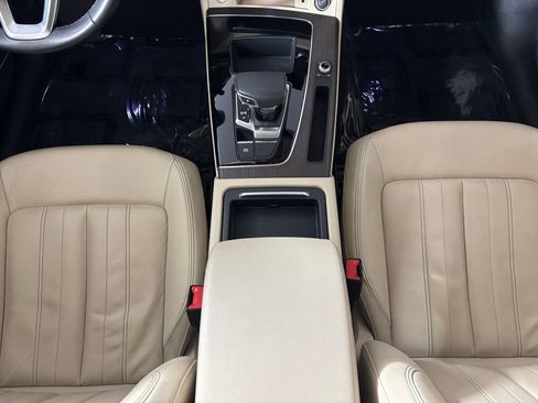 Used 2022 Audi Q5 2.0T Premium Plus AWD/4WD image 19