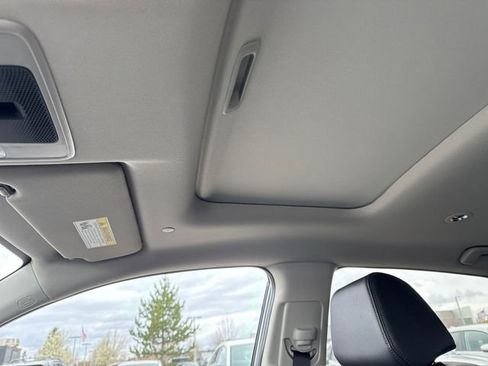 New 2026 Honda HR-V EX-L image 24