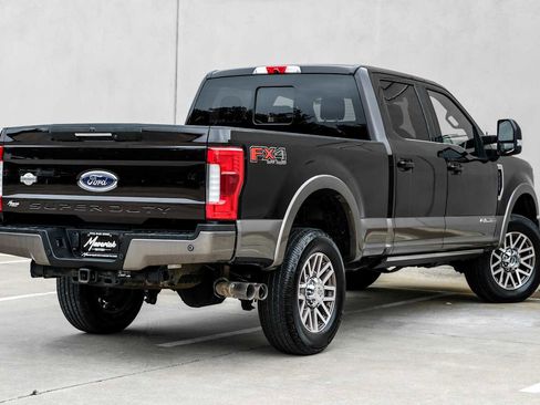 Used 2018 Ford F250 King Ranch w/ King Ranch Ultimate Package AWD/4WD image 8
