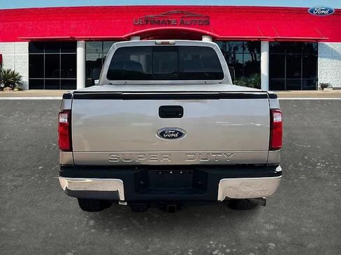 Used 2008 Ford F250 Lariat AWD/4WD image 6