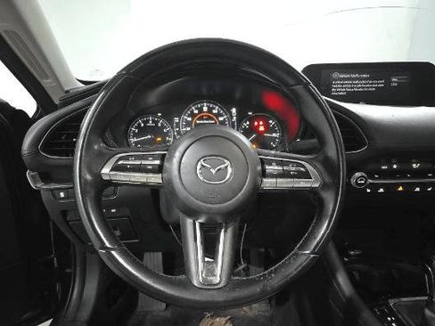 Used 2022 MAZDA MAZDA3 s AWD/4WD image 9