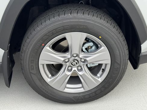 New 2025 Toyota RAV4 XLE image 15