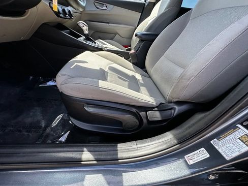 Used 2021 Kia Forte LXS FWD image 22